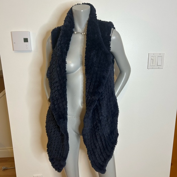 Gorgeous Dolce Cabo Midnight Blue Faux Fur Vest❤️L - Picture 14 of 14